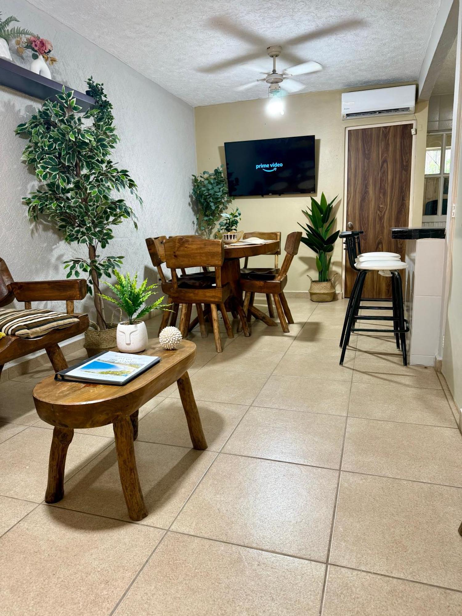 Casa Con Alberca A 8 Min De Playa Lägenhet Ixtapa  Exteriör bild